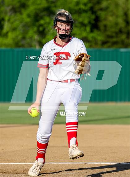 Thumbnail 3 in Bells @ Pottsboro photogallery.