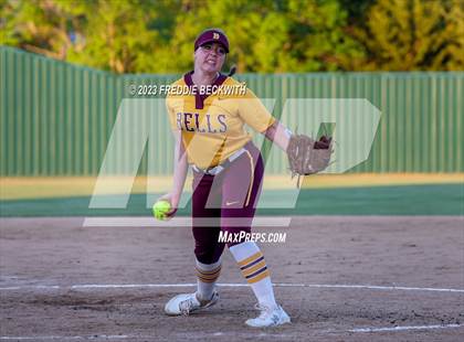 Thumbnail 3 in Bells @ Pottsboro photogallery.