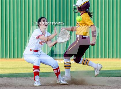 Thumbnail 3 in Bells @ Pottsboro photogallery.