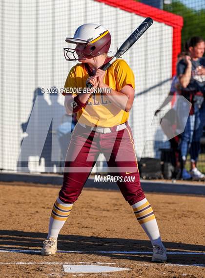Thumbnail 3 in Bells @ Pottsboro photogallery.