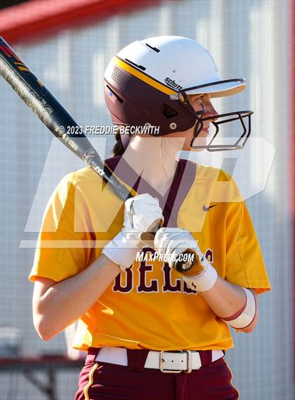 Thumbnail 3 in Bells @ Pottsboro photogallery.
