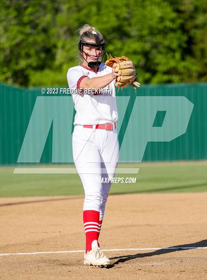 Thumbnail 3 in Bells @ Pottsboro photogallery.