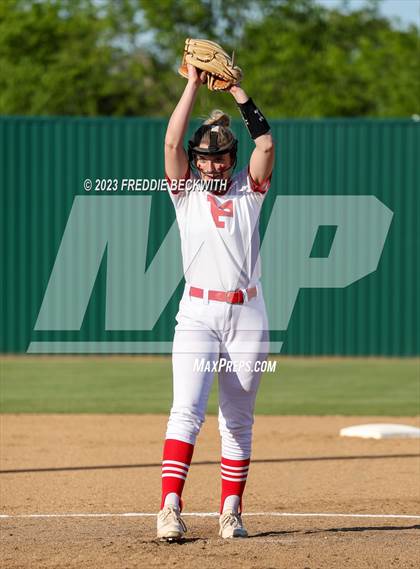 Thumbnail 3 in Bells @ Pottsboro photogallery.