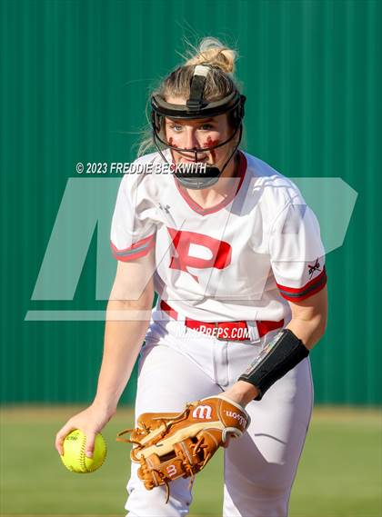 Thumbnail 3 in Bells @ Pottsboro photogallery.
