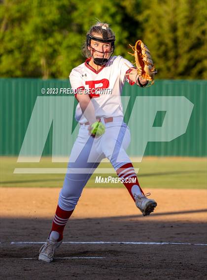 Thumbnail 3 in Bells @ Pottsboro photogallery.