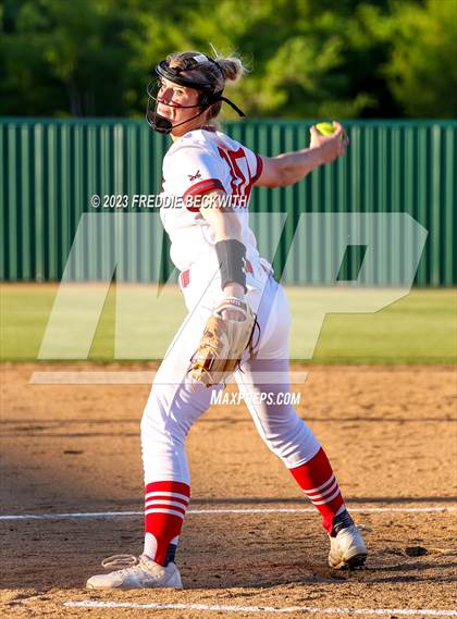 Thumbnail 3 in Bells @ Pottsboro photogallery.