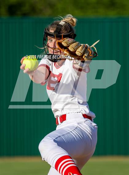 Thumbnail 2 in Bells @ Pottsboro photogallery.