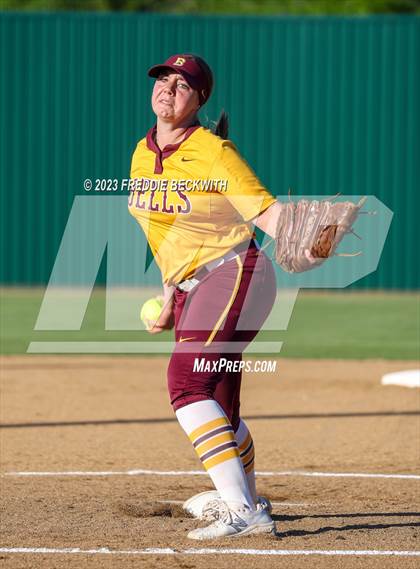 Thumbnail 1 in Bells @ Pottsboro photogallery.