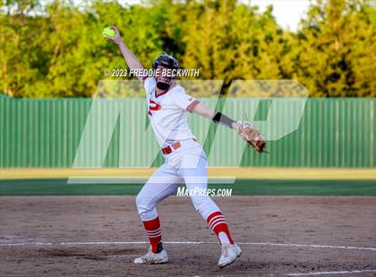 Thumbnail 3 in Bells @ Pottsboro photogallery.