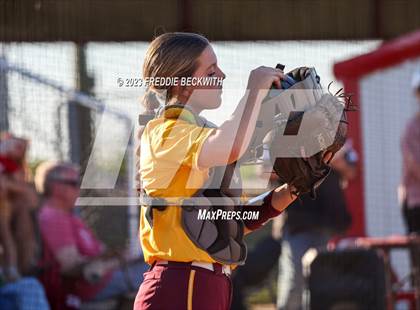 Thumbnail 3 in Bells @ Pottsboro photogallery.