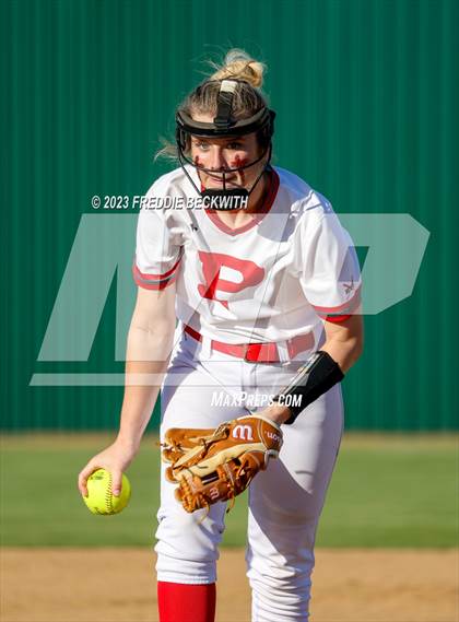 Thumbnail 1 in Bells @ Pottsboro photogallery.