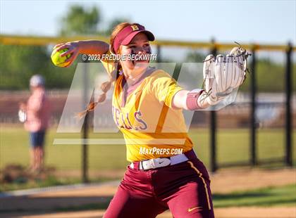 Thumbnail 3 in Bells @ Pottsboro photogallery.