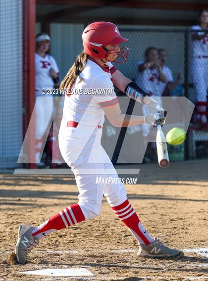 Thumbnail 2 in Bells @ Pottsboro photogallery.