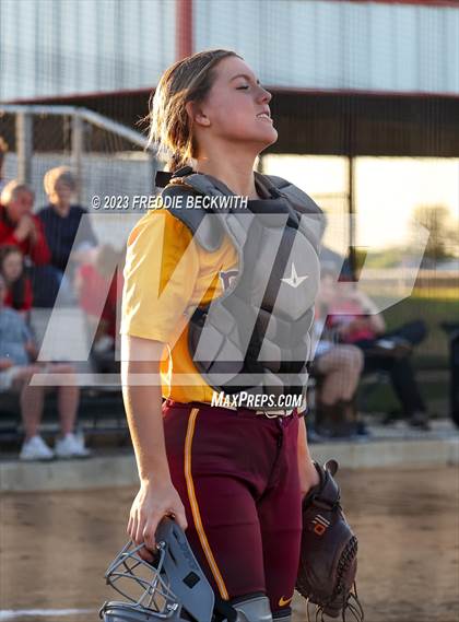 Thumbnail 3 in Bells @ Pottsboro photogallery.