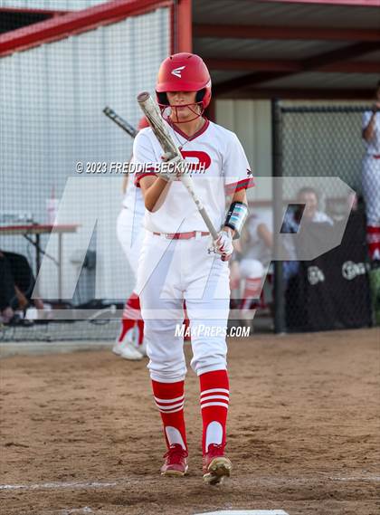 Thumbnail 3 in Bells @ Pottsboro photogallery.