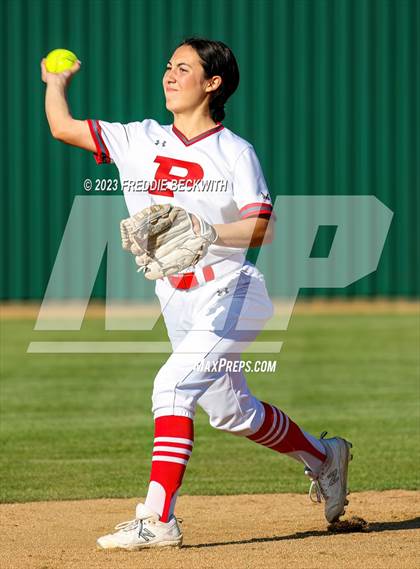 Thumbnail 1 in Bells @ Pottsboro photogallery.