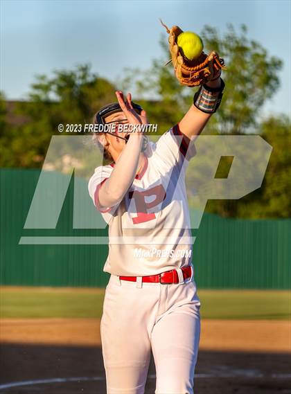 Thumbnail 1 in Bells @ Pottsboro photogallery.