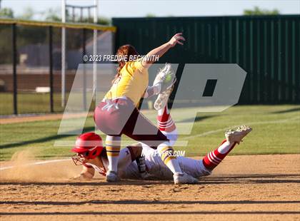 Thumbnail 3 in Bells @ Pottsboro photogallery.