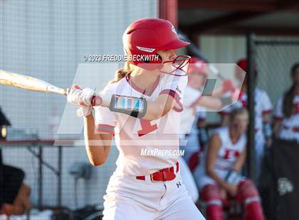Thumbnail 3 in Bells @ Pottsboro photogallery.
