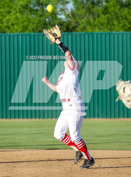 Thumbnail 3 in Bells @ Pottsboro photogallery.