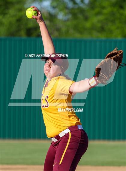 Thumbnail 3 in Bells @ Pottsboro photogallery.