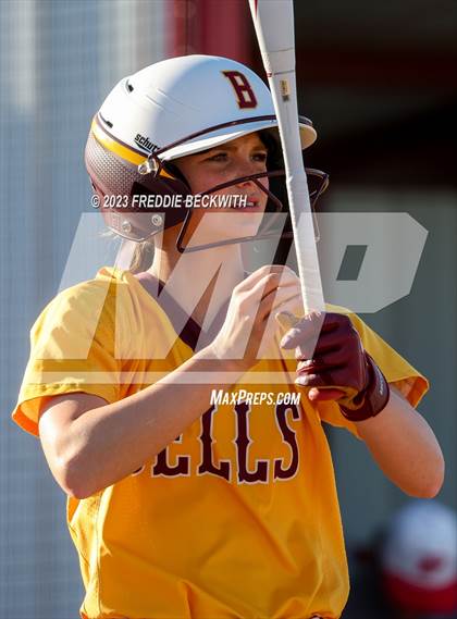 Thumbnail 3 in Bells @ Pottsboro photogallery.