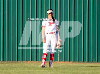 Thumbnail 3 in Bells @ Pottsboro photogallery.