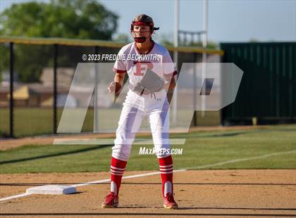 Thumbnail 2 in Bells @ Pottsboro photogallery.