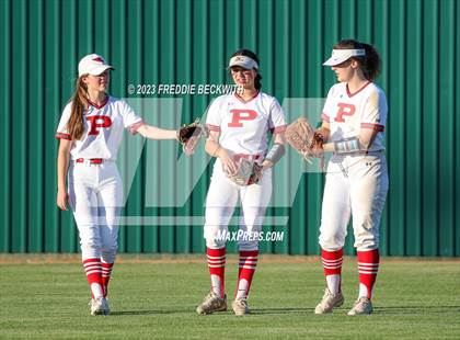 Thumbnail 1 in Bells @ Pottsboro photogallery.
