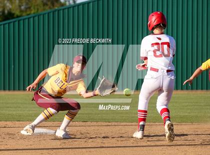 Thumbnail 2 in Bells @ Pottsboro photogallery.