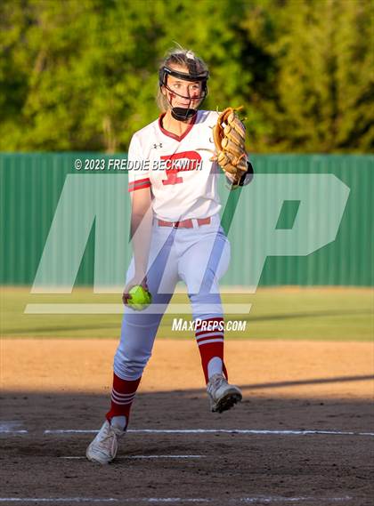 Thumbnail 1 in Bells @ Pottsboro photogallery.