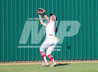 Thumbnail 1 in Bells @ Pottsboro photogallery.