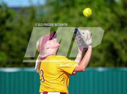 Thumbnail 2 in Bells @ Pottsboro photogallery.