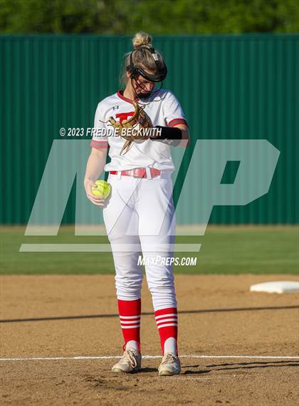 Thumbnail 1 in Bells @ Pottsboro photogallery.