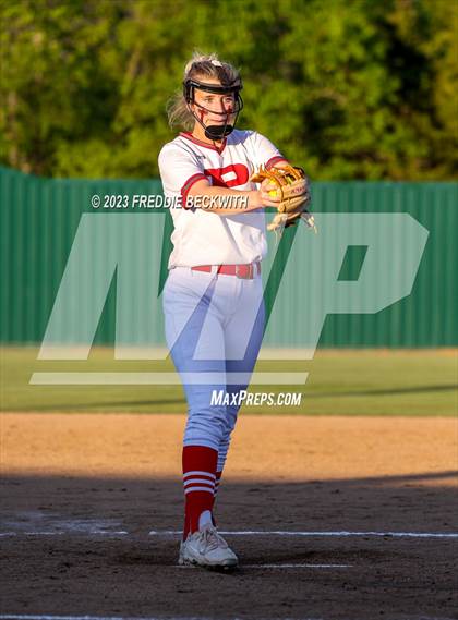 Thumbnail 2 in Bells @ Pottsboro photogallery.
