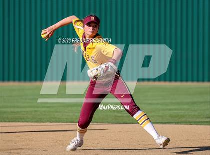 Thumbnail 3 in Bells @ Pottsboro photogallery.