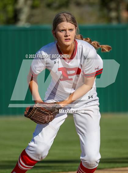 Thumbnail 3 in Bells @ Pottsboro photogallery.