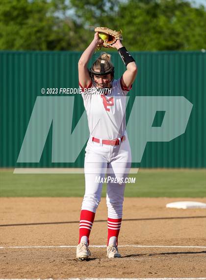 Thumbnail 1 in Bells @ Pottsboro photogallery.