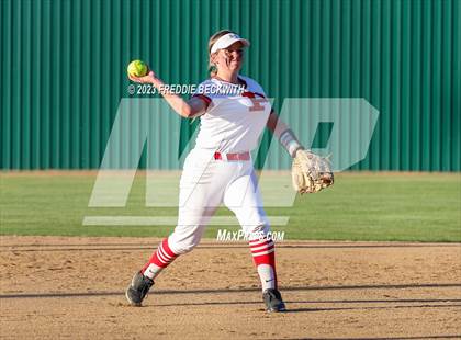 Thumbnail 2 in Bells @ Pottsboro photogallery.