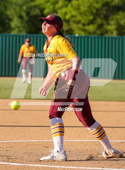 Thumbnail 1 in Bells @ Pottsboro photogallery.