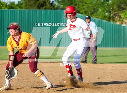 Thumbnail 1 in Bells @ Pottsboro photogallery.
