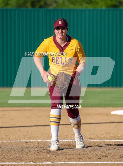 Thumbnail 2 in Bells @ Pottsboro photogallery.