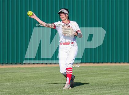 Thumbnail 1 in Bells @ Pottsboro photogallery.