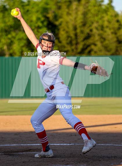 Thumbnail 3 in Bells @ Pottsboro photogallery.