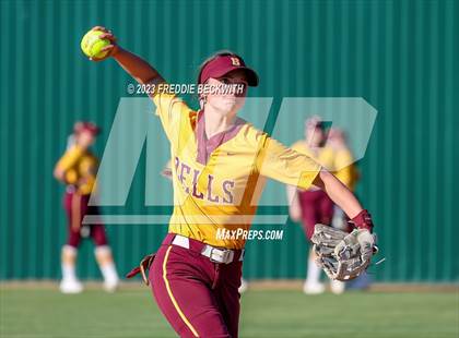 Thumbnail 1 in Bells @ Pottsboro photogallery.