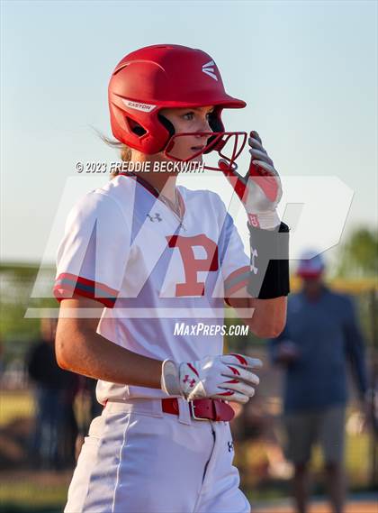 Thumbnail 3 in Bells @ Pottsboro photogallery.