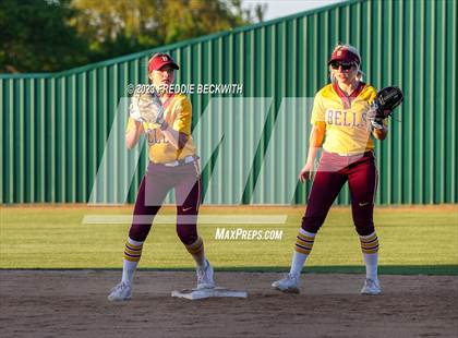 Thumbnail 1 in Bells @ Pottsboro photogallery.