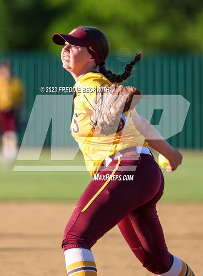Thumbnail 1 in Bells @ Pottsboro photogallery.