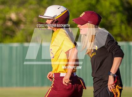 Thumbnail 3 in Bells @ Pottsboro photogallery.