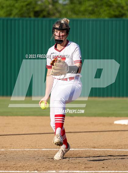 Thumbnail 3 in Bells @ Pottsboro photogallery.
